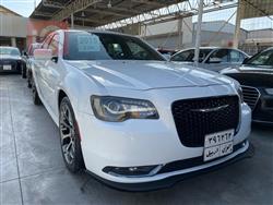 کرایسلەر 300